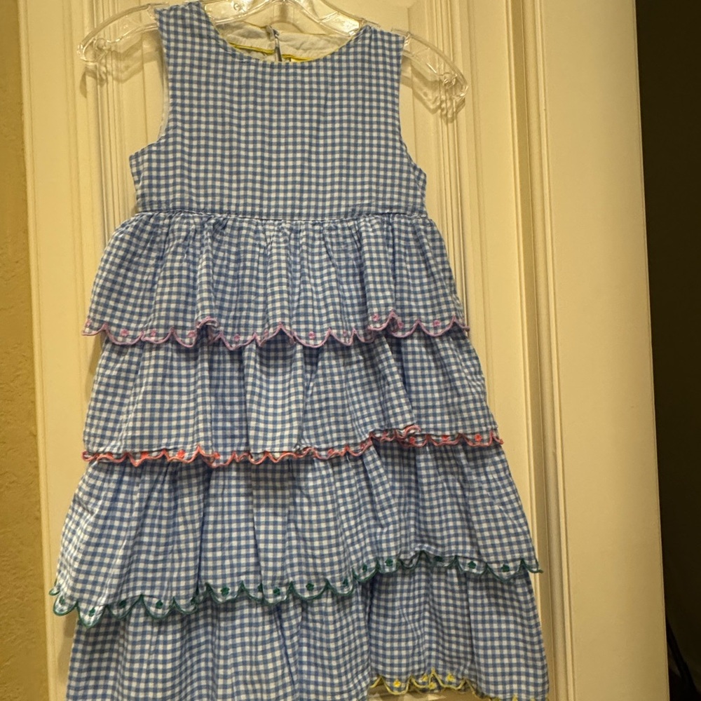 Mini Boden girls dress!
